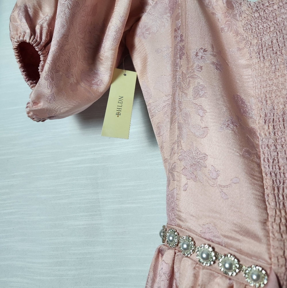 The Emma dress Windsor brocade V. Chapman - Picture 7 of 16